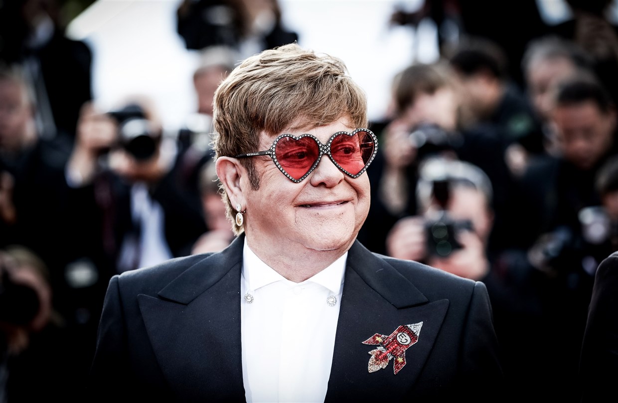 Elton John poziva na masovno testiranje na HIV